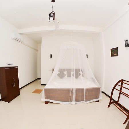 Leen Tangalle Exterior photo