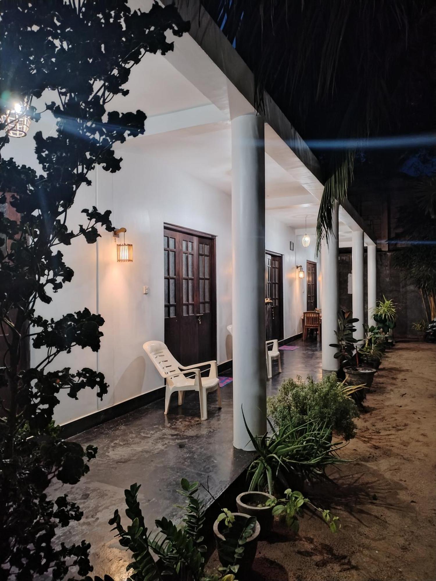 Leen Tangalle Exterior photo
