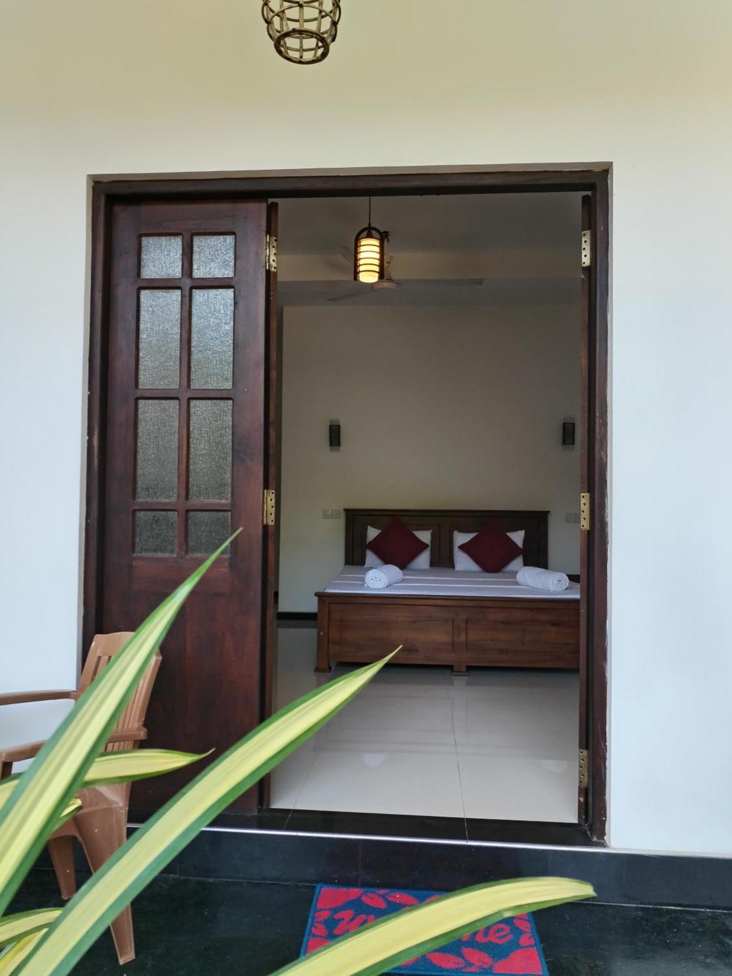Leen Tangalle Exterior photo